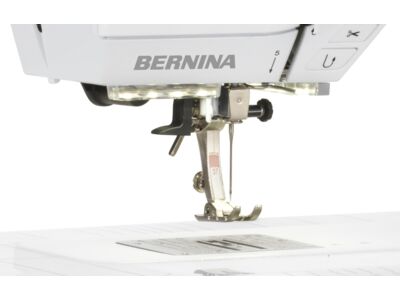 BERNINA 475 QE