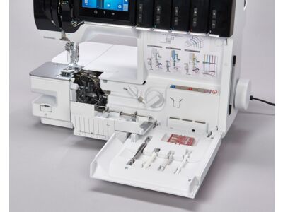 BERNINA L 890