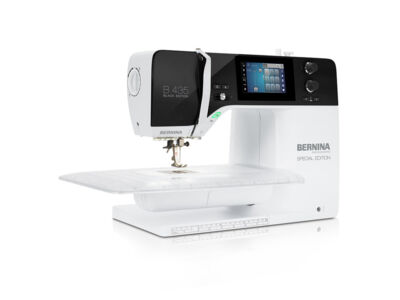 BERNINA 435 Black Edition